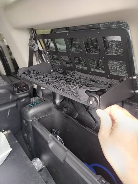 SHELF FOR RIGHT SIDE INTERNAL GRILLE