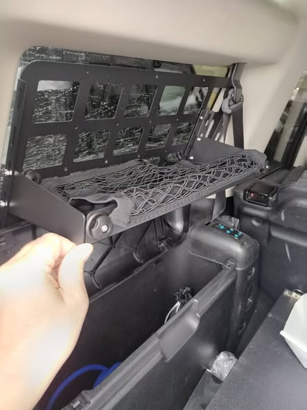 SHELF FOR LEFT SIDE INTERNAL GRILLE