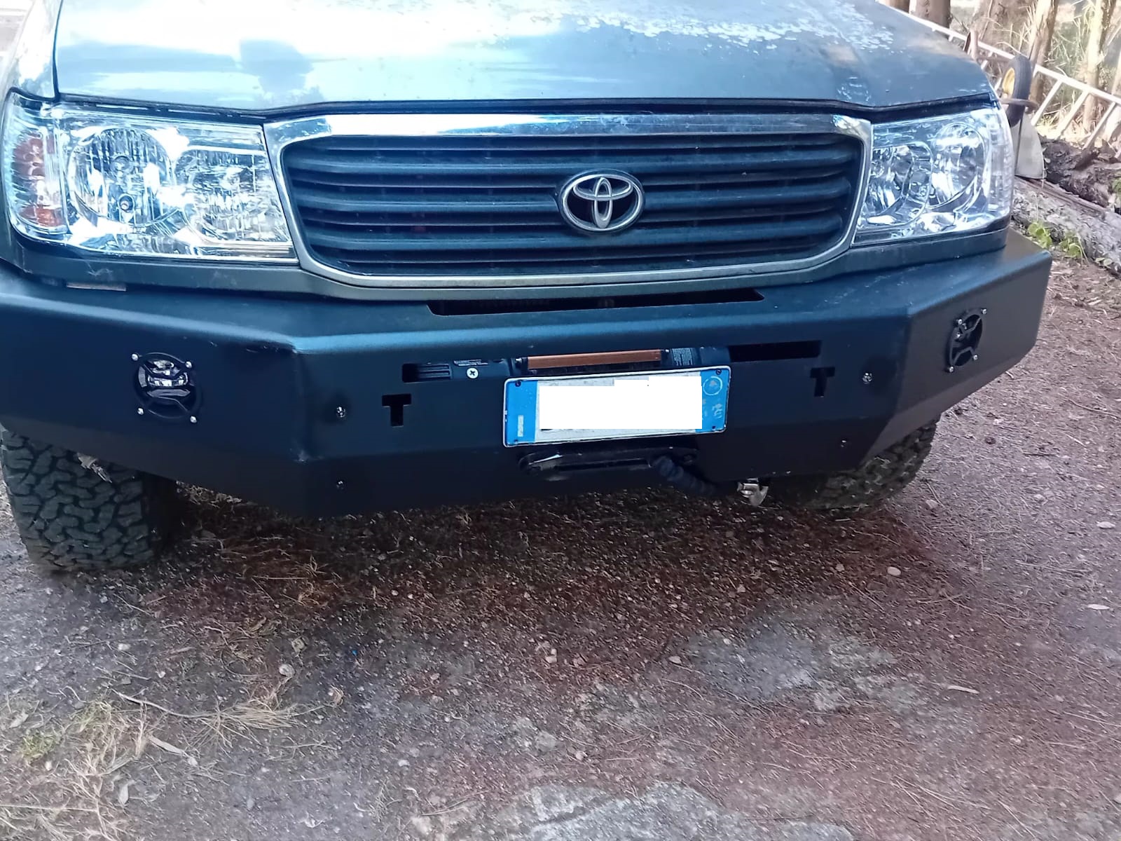 Paraurti anteriore per Toyota HDJ 100 con porta verricello